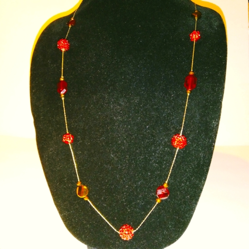 Long Floral Intricate Beading Golden Chain Necklace - Picture 8 of 11